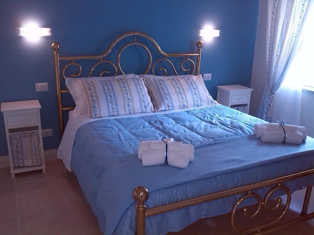 Fontana Vecchia Bed & Breakfast Atina ห้อง รูปภาพ