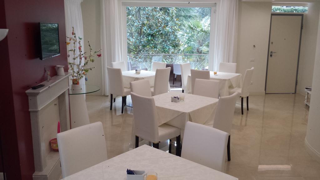Fontana Vecchia Bed & Breakfast Atina ภายนอก รูปภาพ