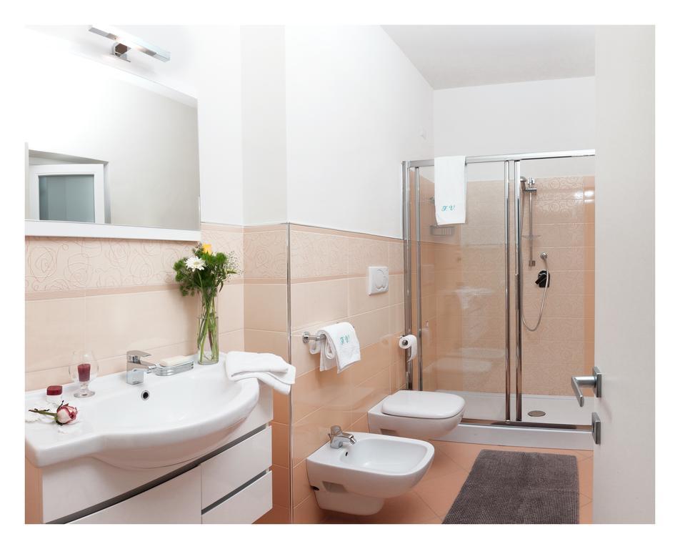 Fontana Vecchia Bed & Breakfast Atina ภายนอก รูปภาพ