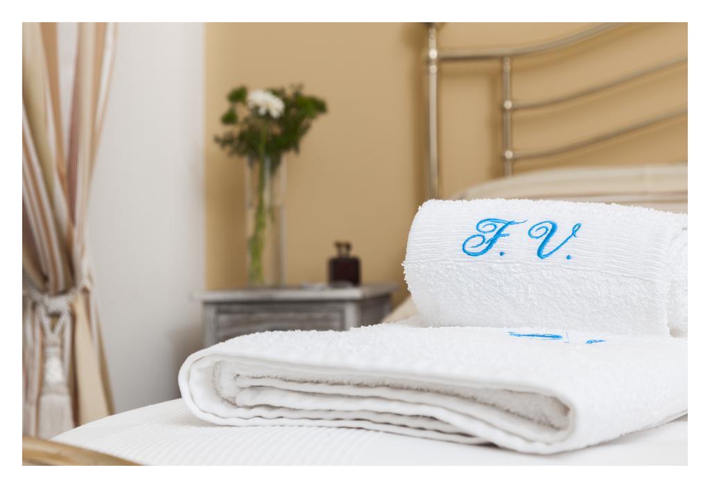 Fontana Vecchia Bed & Breakfast Atina ภายนอก รูปภาพ